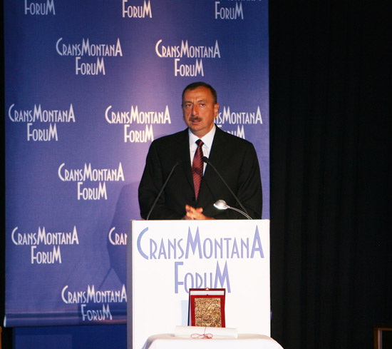 Prezident İlham Əliyev: Azərbaycan mədəniyyətlərarası dialoqda mühüm rol oynayır (ƏLAVƏ OLUNUB)(FOTO)
