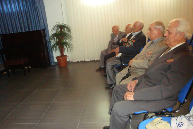 Ombudsmanın nümayəndələri pansionatda bəzi məsələlərin təkmilləşdirilməsini istəyiblər