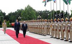 Azərbaycana rəsmi səfərə gələn Fələstin Prezidentinin rəsmi qarşılanma mərasimi olub (FOTO)
