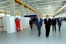 İlham Əliyev Sumqayıt Texnologiyalar Parkında yaradılan yeni müəssisələrlə tanış olub (FOTO)