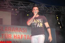 Səhnədən ayrı düşsəm, ölərəm - türk pop-ulduzu Gökhan Özen (FOTO)