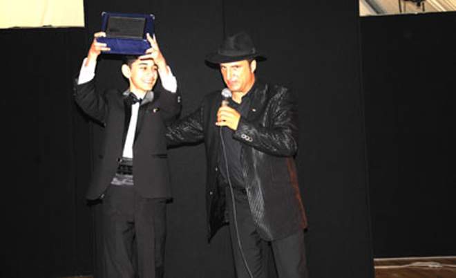 Azərbaycan vokalçısı İtaliyada festivalın laureatı olub (FOTO)