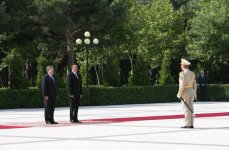 Azərbaycanda səfərdə olan Polşa Prezidentinin rəsmi qarşılanma mərasimi olub (FOTO)