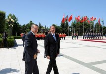 Türkiyənin Baş nazirinin Bakıda rəsmi qarşılanma mərasimi olub (FOTO)
