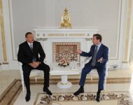 Azərbaycan və Rusiya prezidentləri Dağlıq Qarabağ nizamlamasını və iqtisadi problemləri müzakirə edirlər (FOTO)
