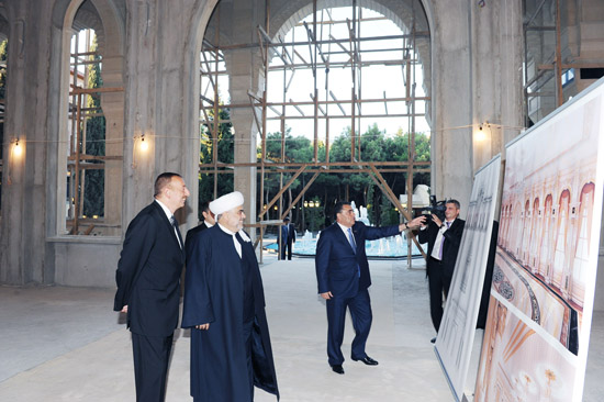 Prezident İlham Əliyev: Azərbaycanın ərazi bütövlüyü heç vaxt danışıqlar mövzusu olmayıb və olmayacaq (FOTO)