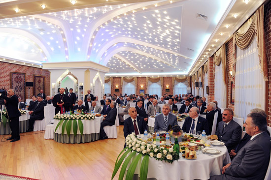 Prezident İlham Əliyev: Azərbaycanın ərazi bütövlüyü heç vaxt danışıqlar mövzusu olmayıb və olmayacaq (FOTO)