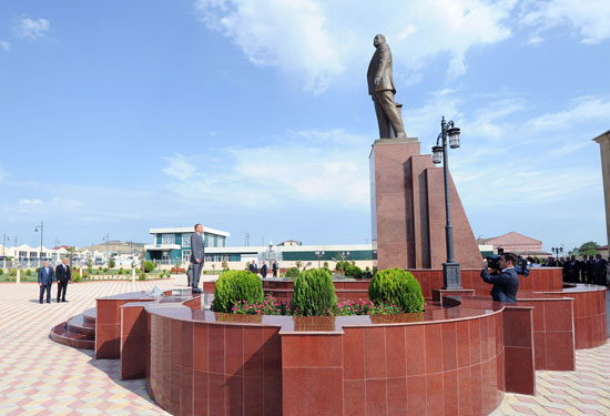 Azərbaycan Prezidenti İlham Əliyev Siyəzəndə Heydər Əliyev Mərkəzinin açılışında iştirak edib (ƏLAVƏ OLUNUB) (FOTO)