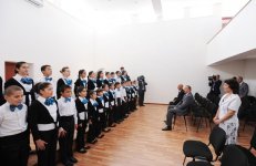 İlham Əliyev Siyəzəndə Uşaq İncəsənət Məktəbinin yeni inşa olunmuş inzibati binasının açılışında iştirak edib (FOTO)