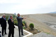 Prezident İlham Əliyev Taxtakörpü Su Anbarının su elektrik stansiyası ilə birlikdə inşa edildiyi ərazidə olmuşdur(FOTO)