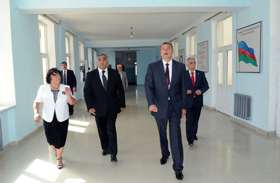 Prezident İlham Əliyev: İndi Azərbaycan dünya miqyasında maliyyə baxımından özünü çox rahat hiss edən ölkələrdəndir (ƏLAVƏ OLUNUB)(FOTO)