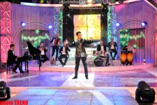 Ürəyindən əməliyyat olunan Nadir Qafarzadə səhnəyə çıxdı (FOTO)