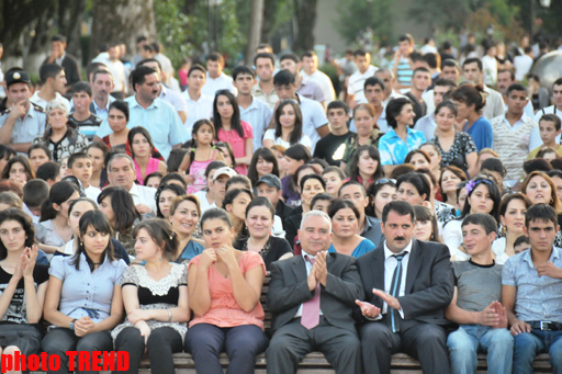 Nazpəri Dostəliyeva İsmayıllıda konsert verdi (FOTO)