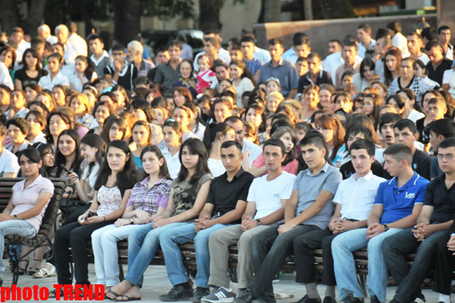 Nazpəri Dostəliyeva İsmayıllıda konsert verdi (FOTO)
