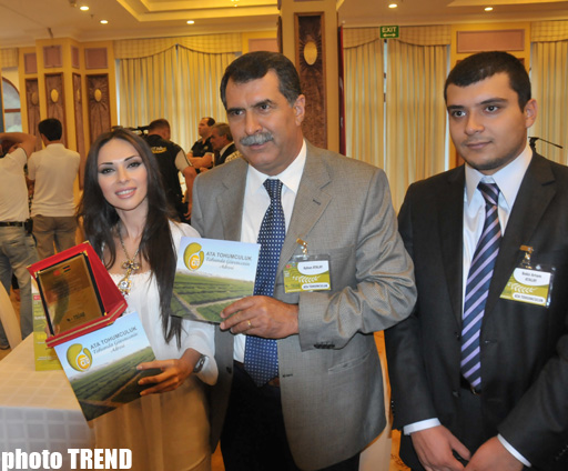 Azərbaycan sənətçiləri ətraf mühiti dəstəklədiklərinə görə mükafat aldılar (FOTO)