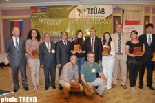Azərbaycan sənətçiləri ətraf mühiti dəstəklədiklərinə görə mükafat aldılar (FOTO)