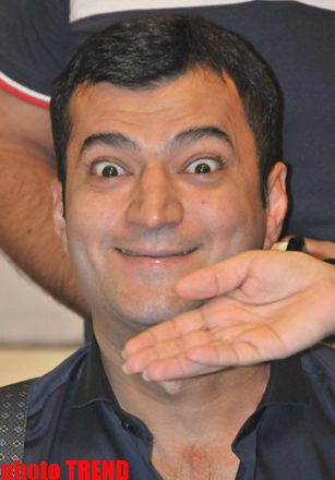 Xərçəngə qalib gələn Coşqun Rəhimov plastik əməliyyata hazırlaşır (FOTO)