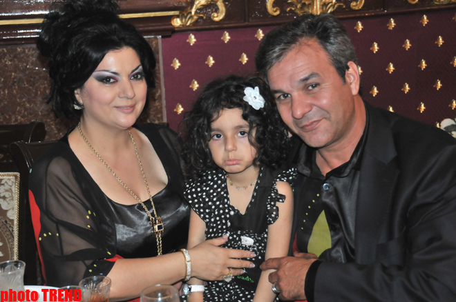 Müğənnilikdən də ən önəmli, şərəfli ad valideyn adıdır - Təranə Qumral (FOTO)