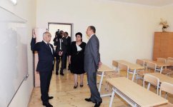 Azərbaycan Prezidenti Bakı məktəblərinin əsaslı təmir və yenidənqurmadan sonrakı vəziyyəti ilə tanış olub (FOTO)