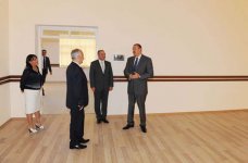Azərbaycan Prezidenti Bakı məktəblərinin əsaslı təmir və yenidənqurmadan sonrakı vəziyyəti ilə tanış olub (FOTO)