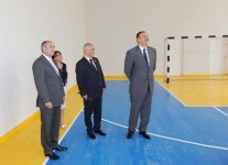 Azərbaycan Prezidenti Bakı məktəblərinin əsaslı təmir və yenidənqurmadan sonrakı vəziyyəti ilə tanış olub (FOTO)