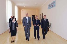 Azərbaycan Prezidenti Bakı məktəblərinin əsaslı təmir və yenidənqurmadan sonrakı vəziyyəti ilə tanış olub (FOTO)