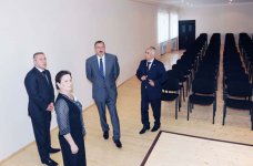 Azərbaycan Prezidenti Bakı məktəblərinin əsaslı təmir və yenidənqurmadan sonrakı vəziyyəti ilə tanış olub (FOTO)
