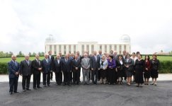 Prezident İlham Əliyev: Azərbaycan dövləti elmə həmişə böyük diqqətlə yanaşıb (FOTO)