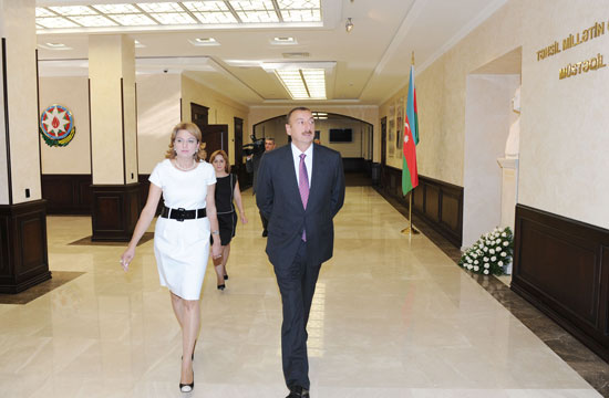 Prezident İlham Əliyev: Azərbaycanda təhsilin səviyyəsi müasir tədris prosesinin inkişafı hesabına daha da qalxacaq (FOTO)