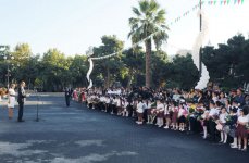 Prezident İlham Əliyev: Azərbaycanda təhsilin səviyyəsi müasir tədris prosesinin inkişafı hesabına daha da qalxacaq (FOTO)
