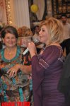 Köhnə libaslarından əl çəkməyən müğənnilərin sayı artır (FOTO)