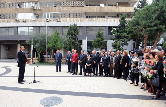 Prezident İlham Əliyev: Bu gün müstəqil Azərbaycan milli irsini qorumağa qadirdir (FOTO)