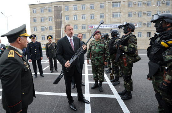 Prezident İlham Əliyev Qubada Daxili Qoşunların "N" saylı hərbi şəhərciyinin açılışında iştirak edib (FOTO)