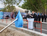 İlham Əliyev Quba şəhərinin su və kanalizasiya sisteminin yenidən qurulması layihəsi ilə tanış olub (FOTO)