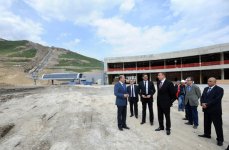 Azərbaycan Prezidenti Qusarda Şahdağ qış-yay turizm kompleksinin tikintisi ilə tanış olub (FOTO)