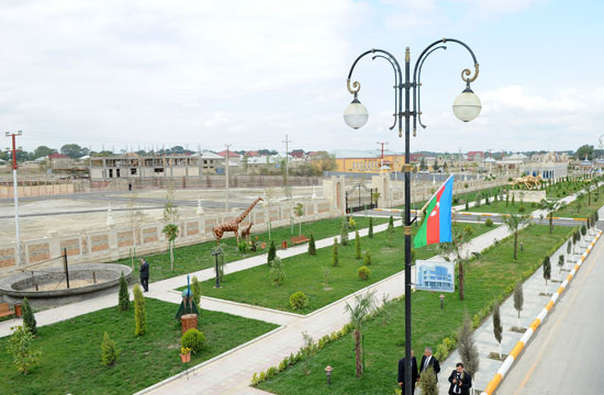 Azərbaycan Prezidenti Xaçmazda Heydər Əliyev Seyrəngahında yaradılan şəraitlə tanış olub (FOTO)