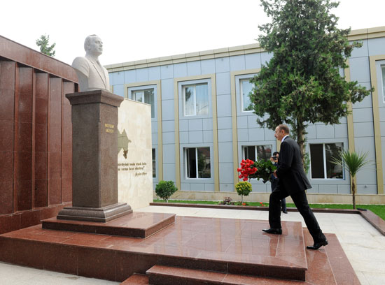Prezident İlham Əliyev Xaçmaz kondensator zavodunun yenidənqurmadan sonra açılışında iştirak edib (FOTO)
