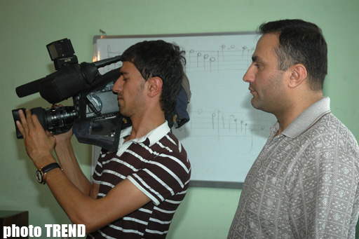 Murad Sadıx ilk konsertində muğam oxuyacaq (FOTO)