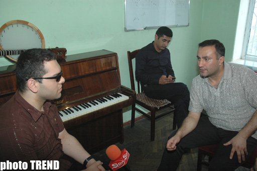 Murad Sadıx ilk konsertində muğam oxuyacaq (FOTO)