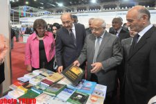 Bakıda 2-ci beynəlxalq kitab sərgi yarmarkası öz işinə başlayıb (FOTO)