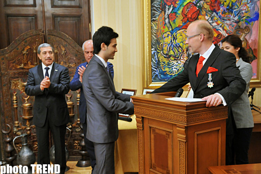 Azərbaycanlı tələbələrə Nobel təqaüdü təqdim olunub (FOTO)