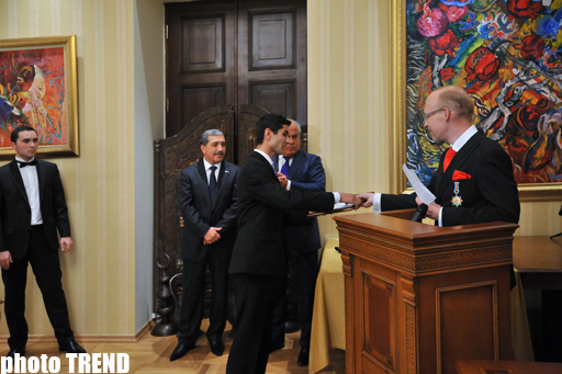 Azərbaycanlı tələbələrə Nobel təqaüdü təqdim olunub (FOTO)