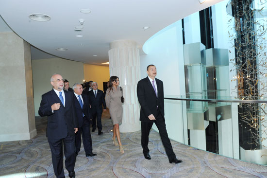 Prezident İlham Əliyev: "Hilton" otellər şəbəkəsinin Azərbaycanda fəaliyyətə başlaması çox əlamətdar bir hadisədir (FOTO)