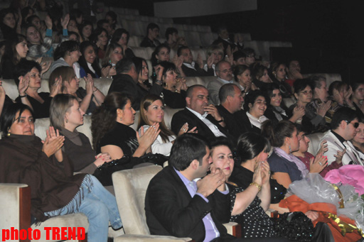 Murad Sadıx ilk solo-konsertində etiraf etdi: "Mən fiziki qüsurlu deyiləm" (FOTO)