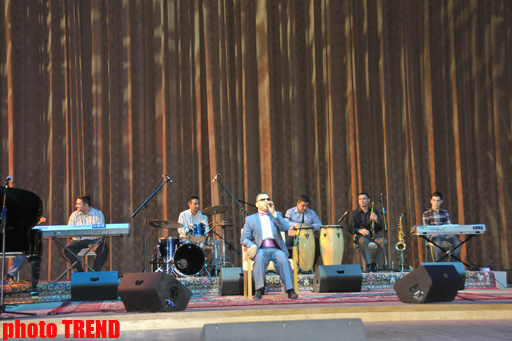 Murad Sadıx ilk solo-konsertində etiraf etdi: "Mən fiziki qüsurlu deyiləm" (FOTO)