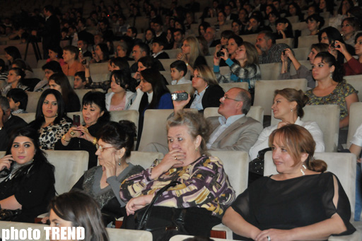 Murad Sadıx ilk solo-konsertində etiraf etdi: "Mən fiziki qüsurlu deyiləm" (FOTO)