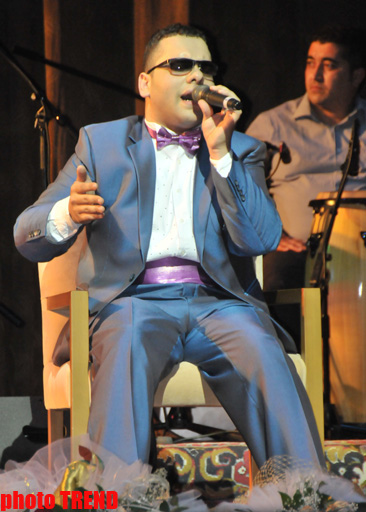 Murad Sadıx ilk solo-konsertində etiraf etdi: "Mən fiziki qüsurlu deyiləm" (FOTO)