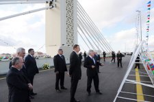 Azərbaycan Prezidenti yeraltı piyada keçidlərinin və Mərdəkan qovşağının açılışında iştirak edib (ƏLAVƏ OLUNUB) (FOTO)