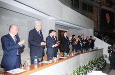 Azərbaycan Prezidenti və onun xanımı dünya üzrə boks çempionatının final mərhələsinin qarşılaşmalarını izləyiblər (FOTO)