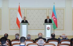 Prezident İlham Əliyev: Azərbaycan qazı üçün yeni böyük bazarlar açılacaq (FOTO)